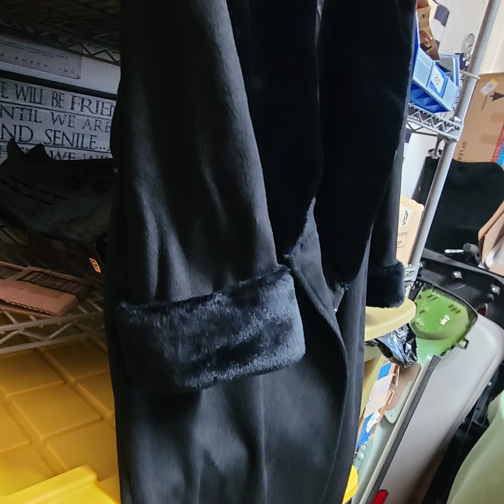 Petty Coat - image 8